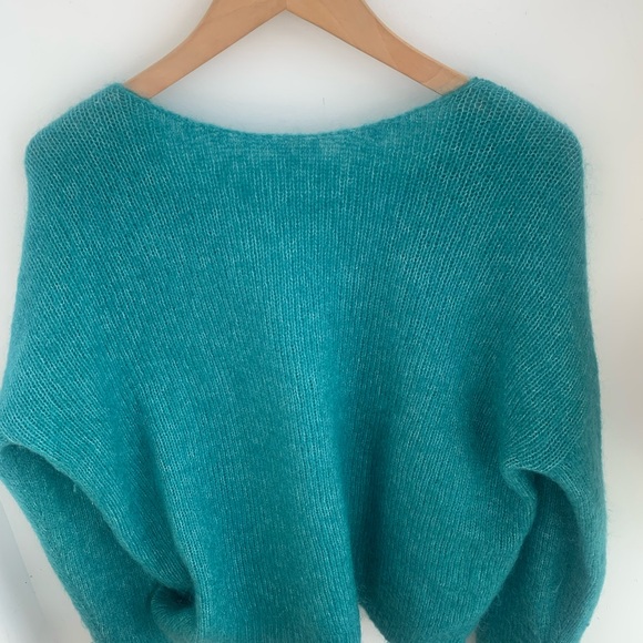 Sezane Green Scalloped Lace-Back V-Neck Sweater - Picture 9 of 12
